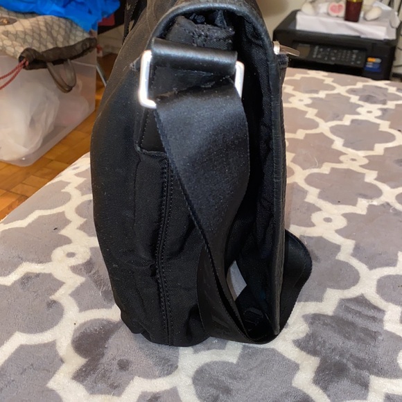 Auth Burberry flight bag made Italy - Picture 3 of 9